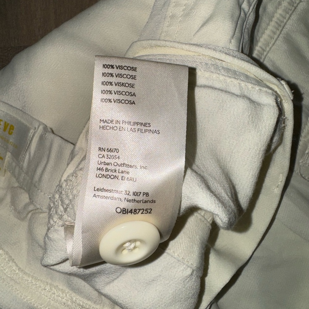 Anthropologie Cream Satin Utility trousers. Super soft, zero flaws. EUC - Picture 8 of 12
